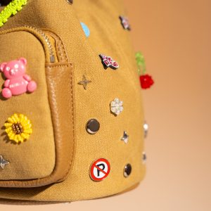 Mala Bucket Bag La Carrie Pins Taupe - Image 5